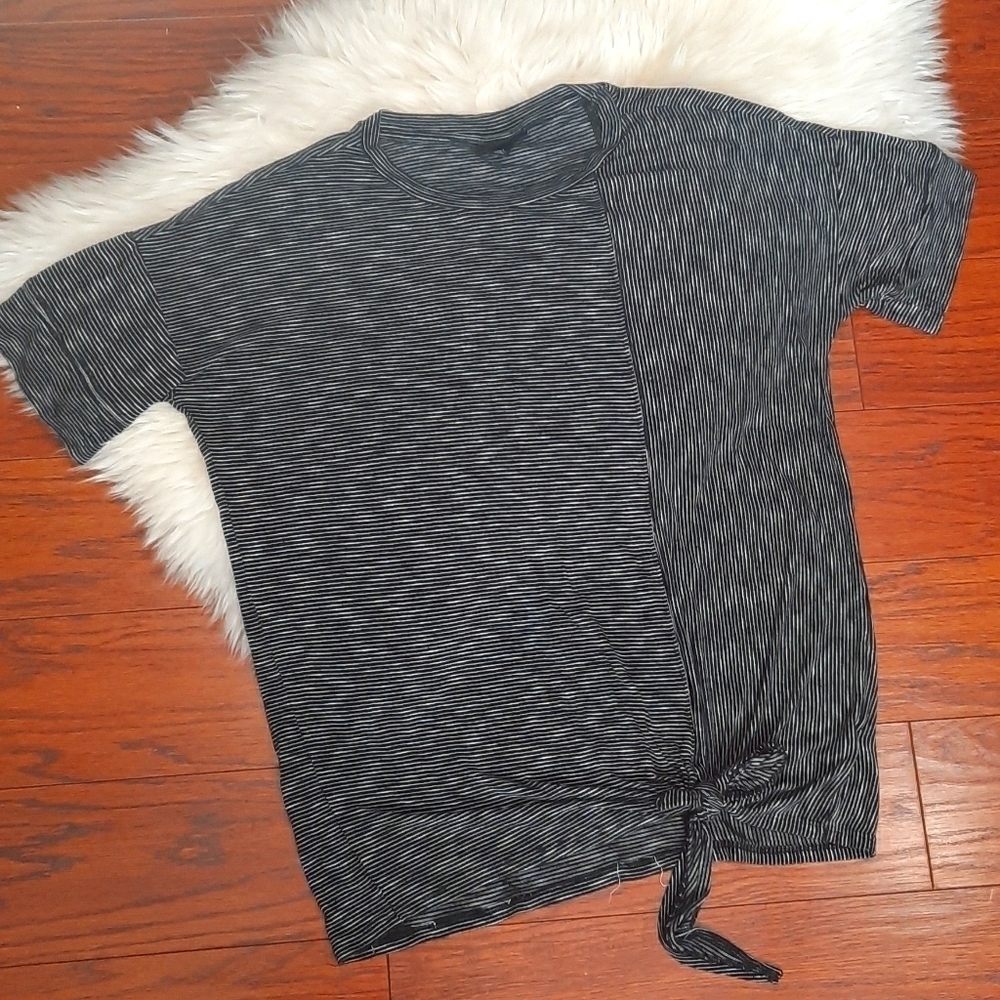 Mossimo Striped Tie front Shirt